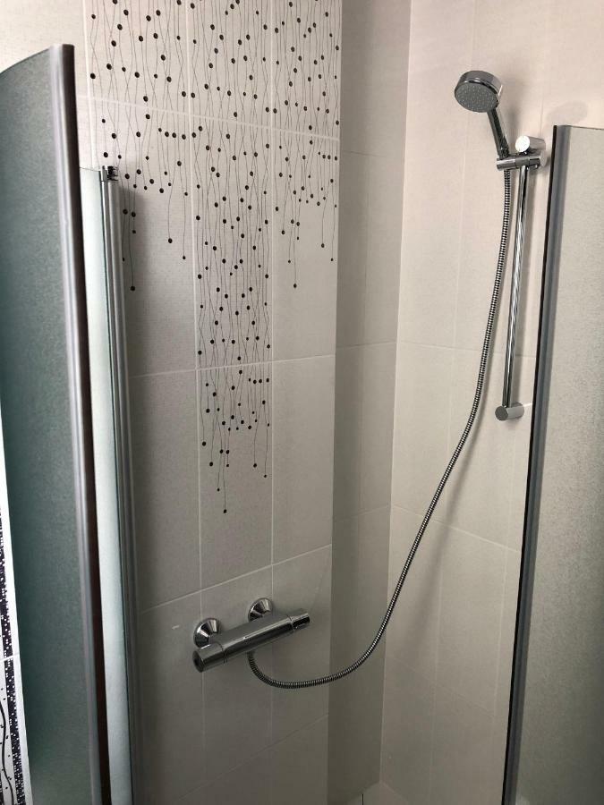 Modern & Old Apartment София Екстериор снимка